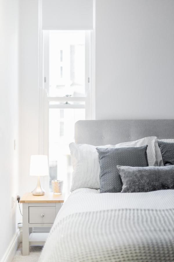 Bright & Modern 2-Bed Notting Hill Apartment London Kültér fotó