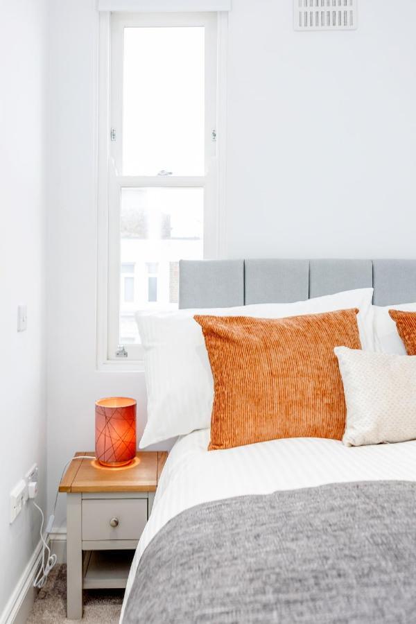 Bright & Modern 2-Bed Notting Hill Apartment London Kültér fotó